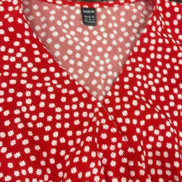 New SHEIN Ditsy Floral Shirred Waist Aline Red Dress - Picture 4 of 8